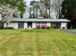 2615 Glenhaven Ln, Winston Salem, NC 27106