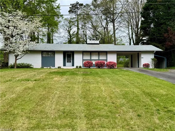 2615 Glenhaven Ln, Winston Salem, NC 27106