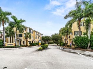536 NW 39th Cir #536, Boca Raton, FL 33431