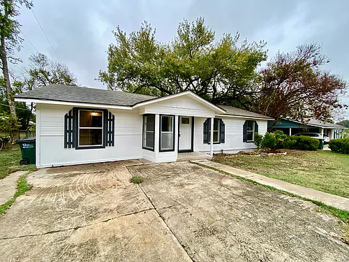 408 Faris St Photo 1