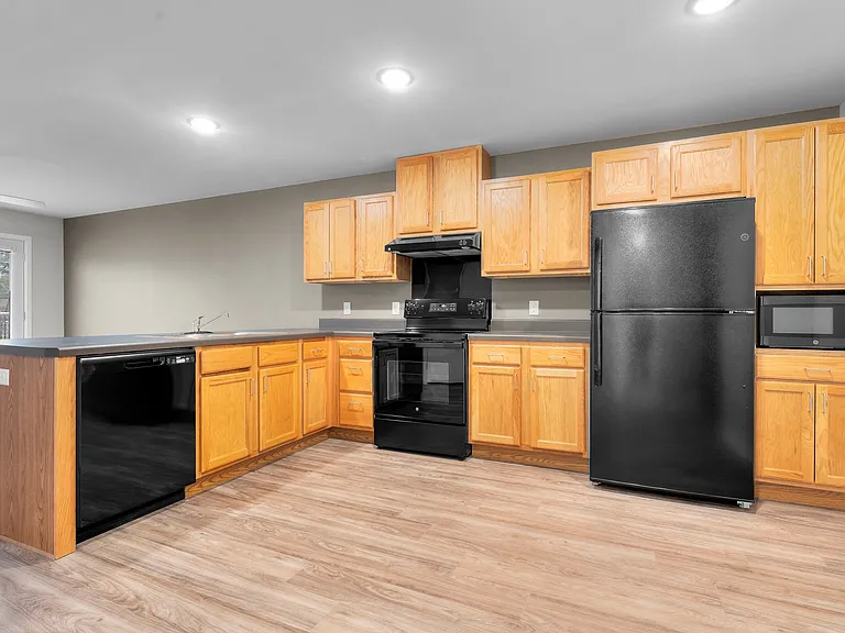 Coral North Apartments — Photo 10