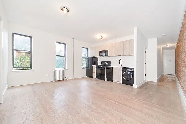 Rented by Living New York | media 9