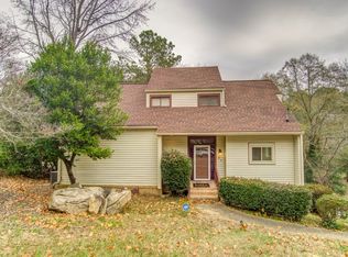 6430 El Caudillo Ct, Atlanta, GA 30349