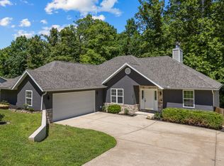 191 Hideaway St, Branson, MO 65616