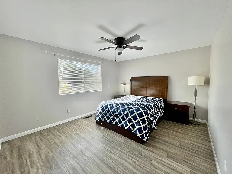 3552 Front St — Photo 18