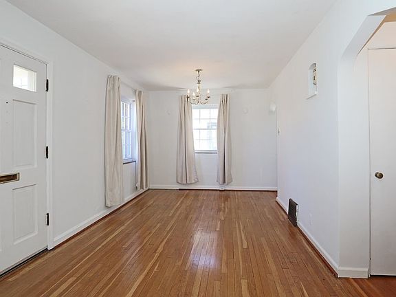 2nd image of 7468 Wise Ave
