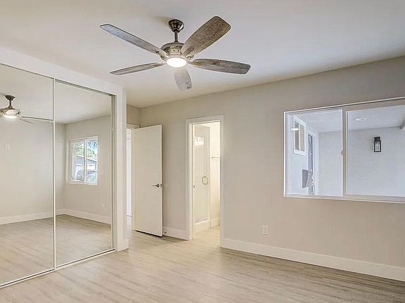 5th image of 16732 Sunburst St