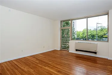 Sold by Avenue Sotheby's International Realty