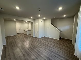 31077 NW North Ave, North Plains, OR