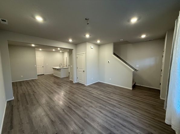 31077 NW North Ave
