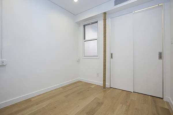 Rented by REAL New York | media 3