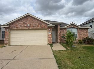 8133 Zion Trl, Fort Worth, TX 76137