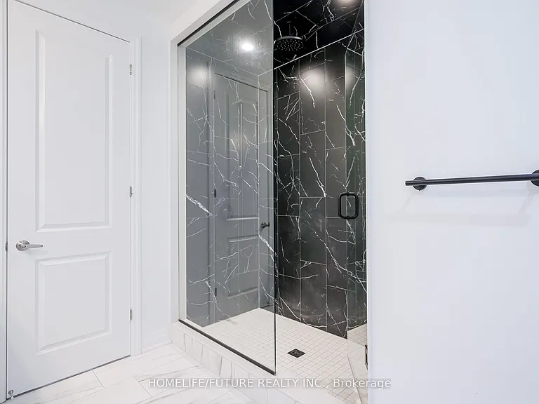 2809 Foxden Sq — Photo 34