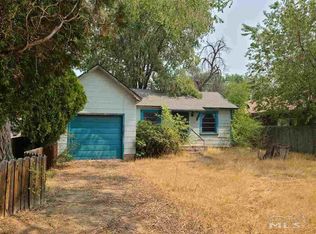 858 12th St, Sparks, NV 89431