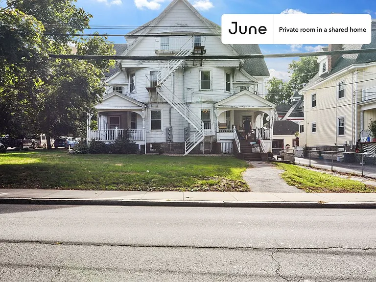 4 Sparhawk St #D — Photo 12