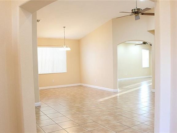 2nd image of 10670 Old Hammock Way