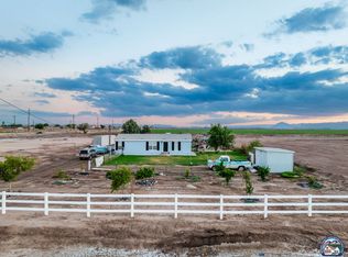 711 W Worthington Rd, Imperial, CA 92251