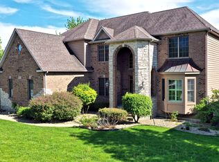 3004 Rollingridge Rd, Naperville, IL 60564