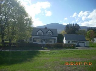 2 Burnett St, Adams, MA 01220