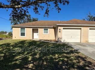 2409 Park Rd, Lehigh Acres, FL 33971
