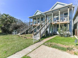 2008 Avenue O 1/2, Galveston, TX 77550