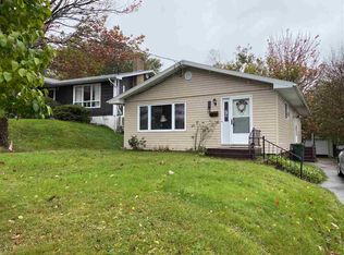 79 Common St, Sydney, NS B1P3L3