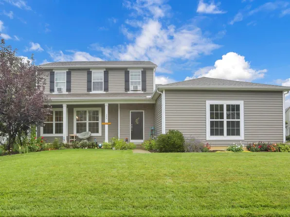 393 Shawnee Loop S, Pataskala, OH 43062
