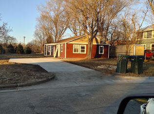 2208 E Mulberry St #1/2, Sioux Falls, SD 57103