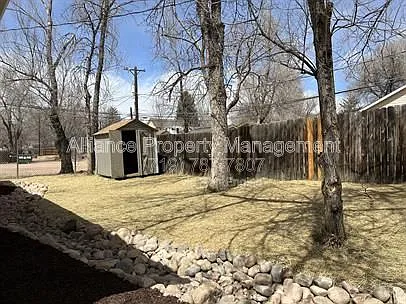 2462 E Willamette Ave — Photo 21