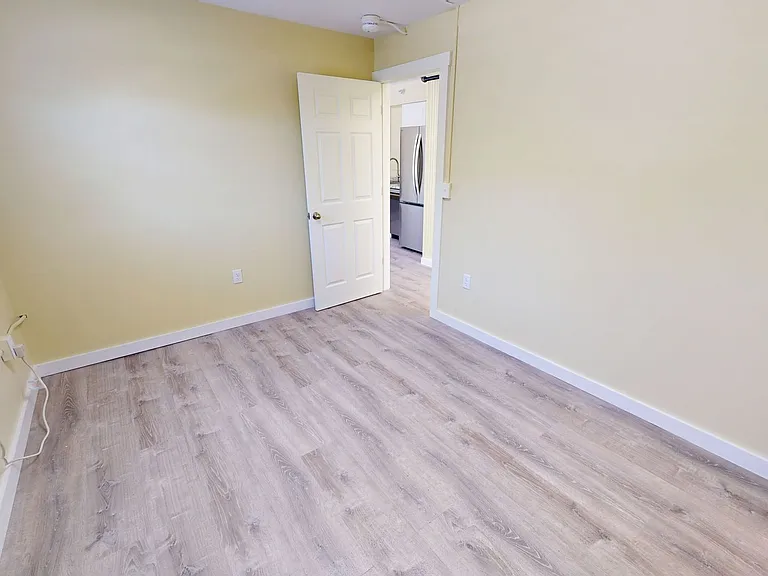 145 North St — Photo 12