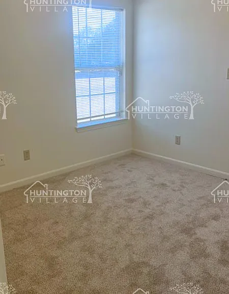 102 Andra Ave — Photo 11