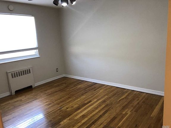 4th image of 8145 268th St