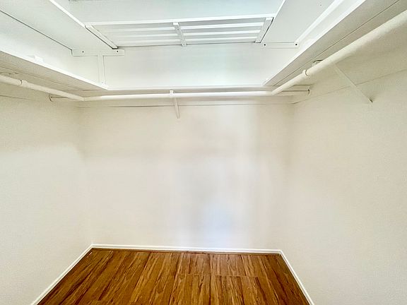 5th image of 1445 N Fairfax Ave APT 204