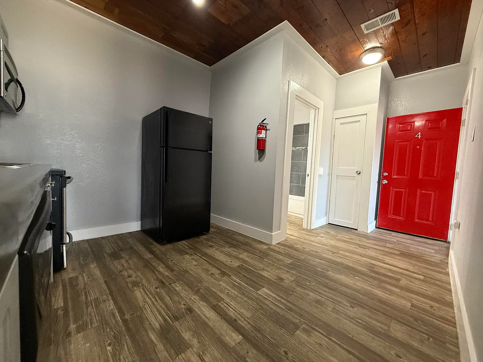 1 bed, 525 sqft, $690 — Photo 1