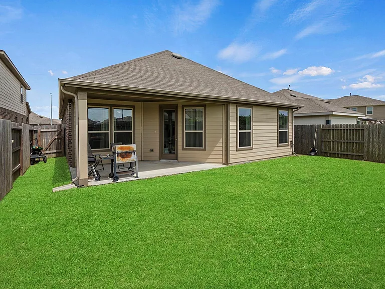 1710 Cheshire Creek Ln — Photo 15