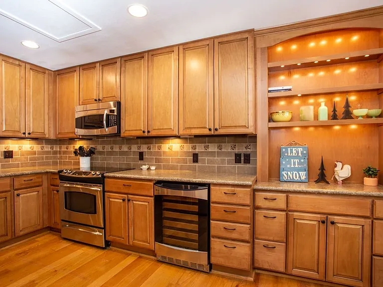 204A Miners Creek Rd — Photo 3