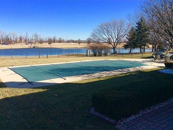 2nd image of 10444 Owen Dr