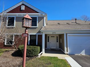 273 Elmwood Ln UNIT C2, Schaumburg, IL 60193