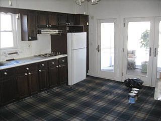 3rd image of 16 Mann Ave