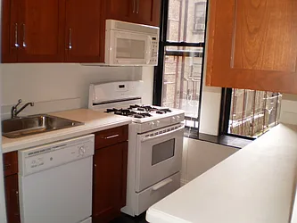 Rented by (Legacy) NY Quality Living Uptown