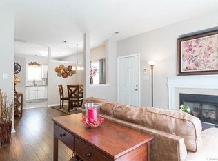 9470 Kimmel Ln, Charlotte, NC 28216