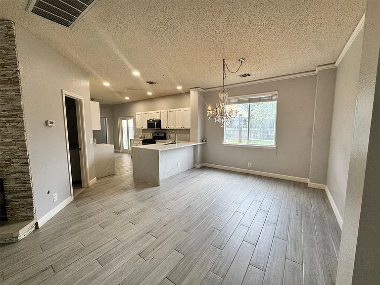 1616 War Horse Ln — Photo 3