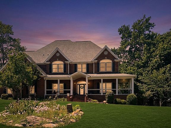 2nd image of 125 Night Hawk Dr