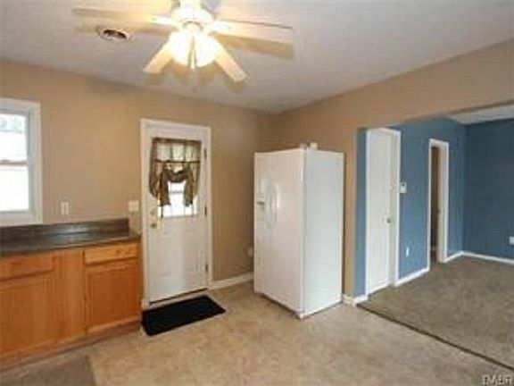 4th image of 67 Redbank Dr