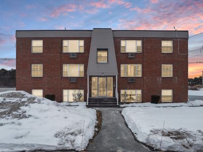 99 Cluff Crossing Road #E2, Salem, NH, 03079