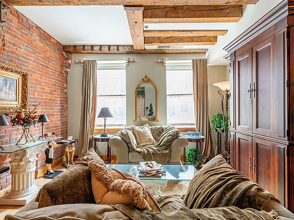 4th image of 100 Fulton St Unit 2