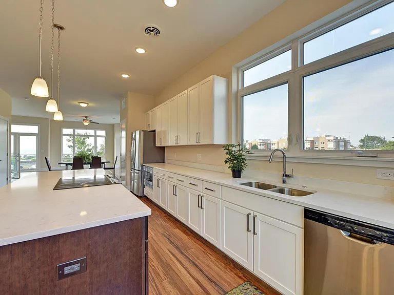 7535 Father Frascati Dr — Photo 11
