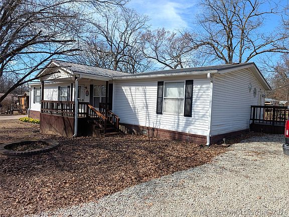 2nd image of 421189 E 1148th Rd