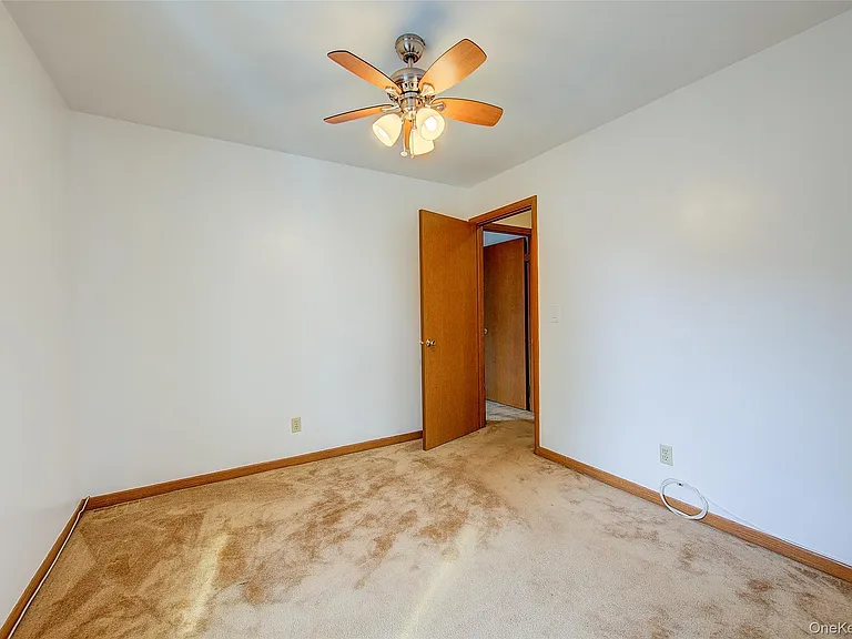 41 Beechwood Ave #HOUSE — Photo 21