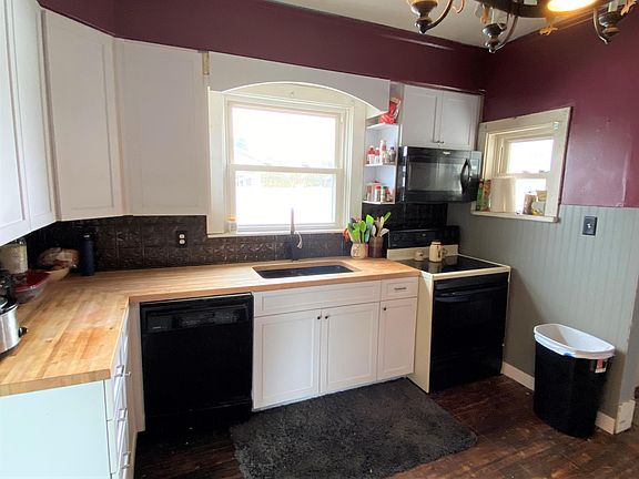 4th image of 120 Cherry St